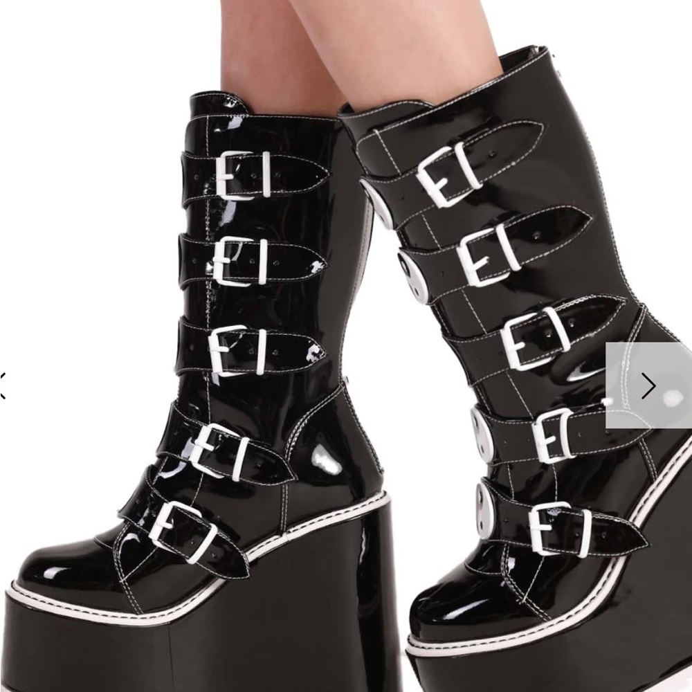YRU Dune Yin Yang Platform Shoes